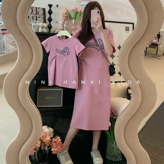 أزياء العائلة المتشابهة فستان الأم والبنت