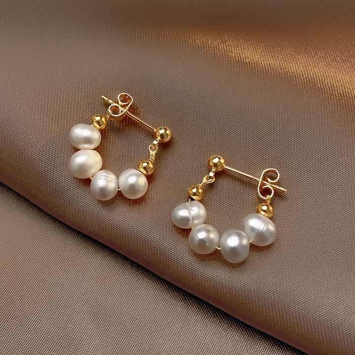 Freshwater Pearl Earrings -أقراط كورية