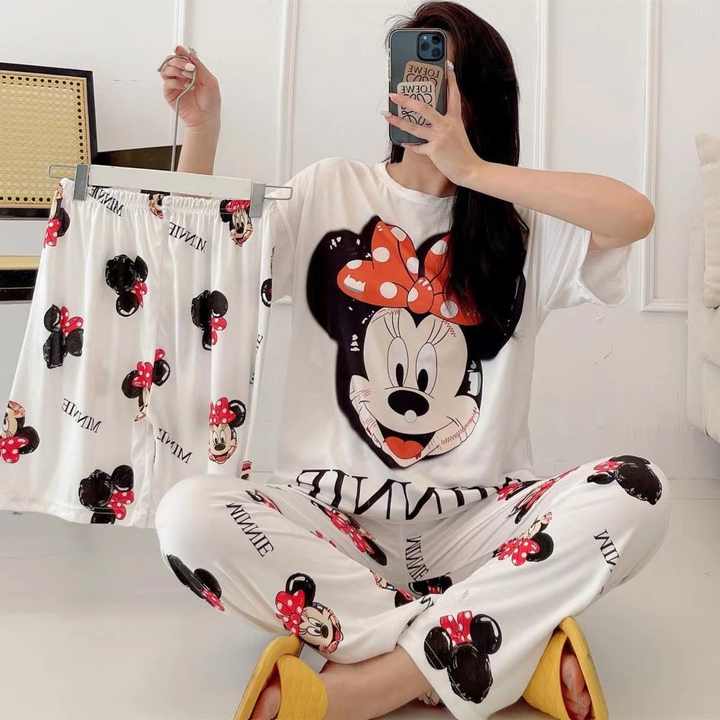 Women's sleepwear 
