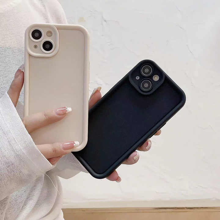 iPhone cases . كفرات ايفون