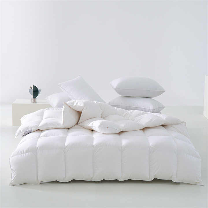 Comfortable Cotton Duvet Cover Set for Hotel Down Comforter 