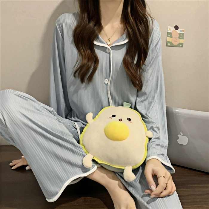Women's sleepwear 