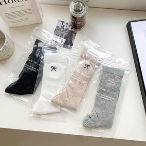 REMOULD Custom Scrunch Socks - Women's with Grip 