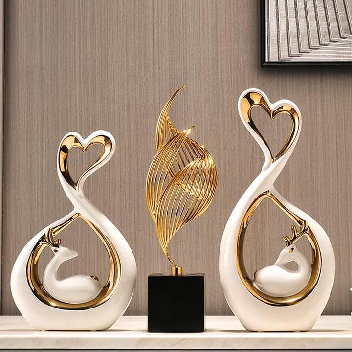 Simple modern style wine cabinet decorations at a price. 