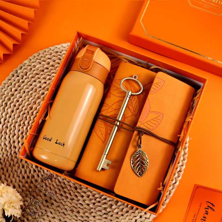 هدايا iStapromo مجموعة هدايا ترويجية فاخرة . iStapromo Gifts Luxury Business Promotional Gift Set