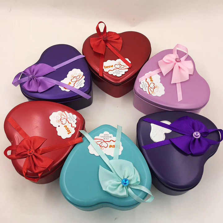 Box Scented Bath Rose Gifts- صندوق زهور جميل