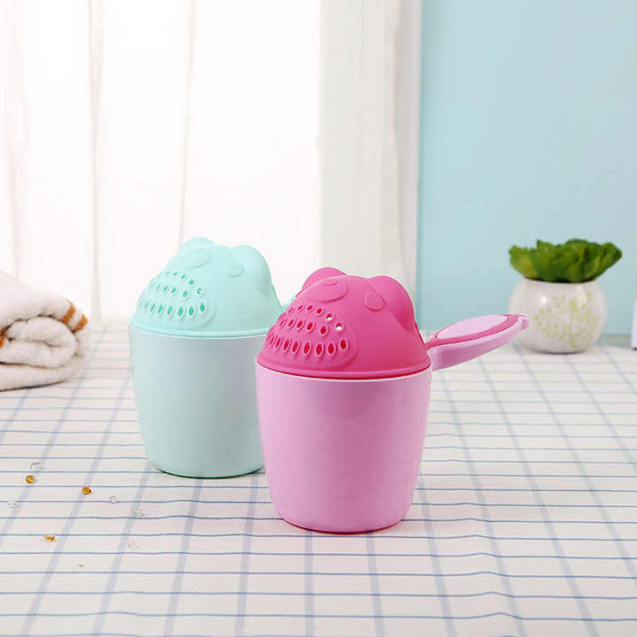 Shampoo Rinse Cup -كوب شطف شامبو للأطفال بتصميم