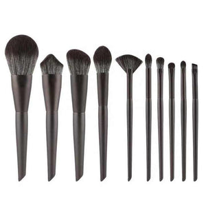 Professional makeup brushes 