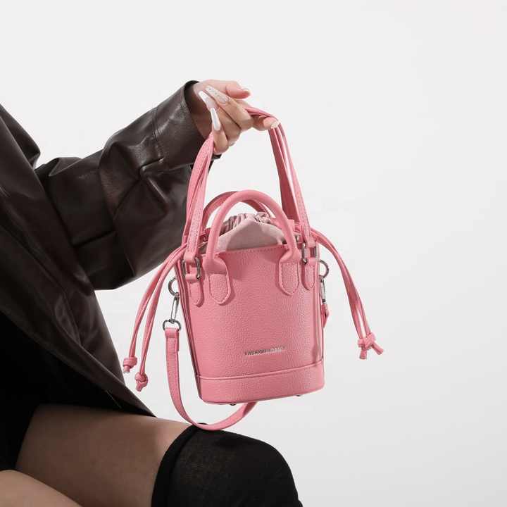 حقيبة كتف كروس بودي عصرية من الجلد الصناعي - Fashion PU Leather Crossbody Shoulder Bag