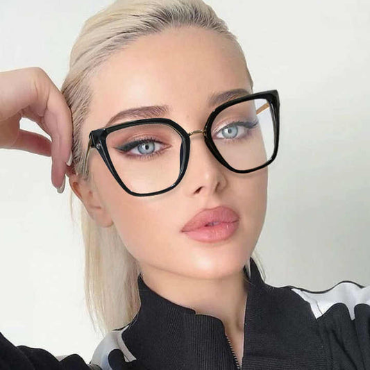 نظارات طبيه نسائيه