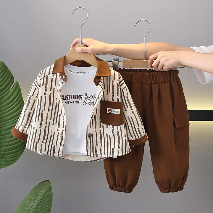 Boys' elegant suit consisting of a T-shirt, coat, and pants 