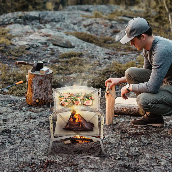 Compact folding fire pit, made of durable. 