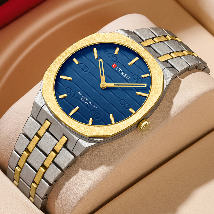 ساعة كورين 8444 كوارتز للرجال، عرض ساخ . CURREN 8444 Men's Quartz Watch