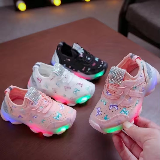 lightweight sports shoes 