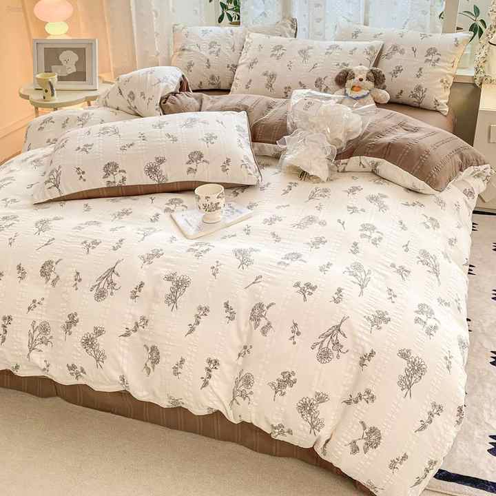 مجموعة مفارش أسِرة جديدة الأكثر مبيعاً لحاف . New Best Selling Bedding Set Quilt Duvet Cover Set