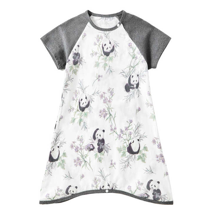 Children's sleep suits 