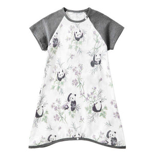 Children's sleep suits 