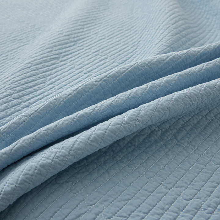 3-Piece Solid Blue and White Cotton Quilted Bedspread 