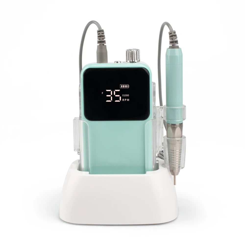 ادوات فن الأظافر لإزالة الجل