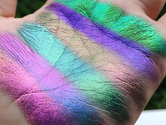 ظلال حواجب متغير اللون على شكل الكاميليون بعلامة خاصة للبيع بالجملة ظلال أحادية متعددة اللونPrivate Label Camelian Color Changing Eyebrow Shadow Wholesale Multicolor Single Eyeshadow