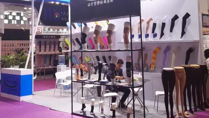 Medical compression stockings 