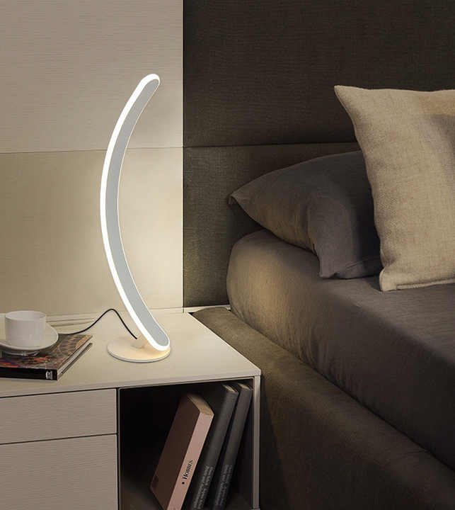 curved table lamp