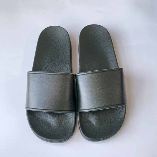 trendy summer sandals 