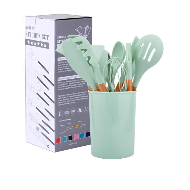 Utensils Set with Wooden Handle-خشبي من السيليكون