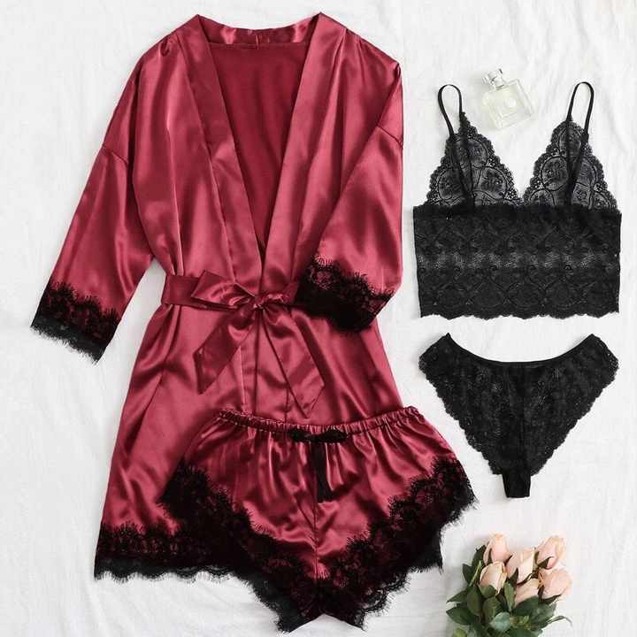 Women's sleepwear 