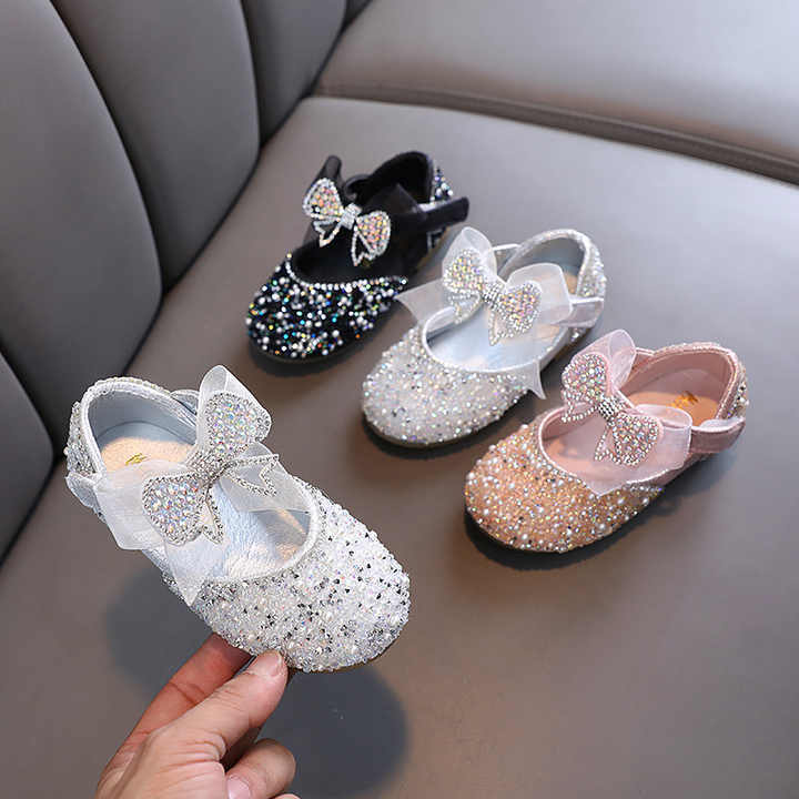 Girls' and little princesses' leather shoes, 