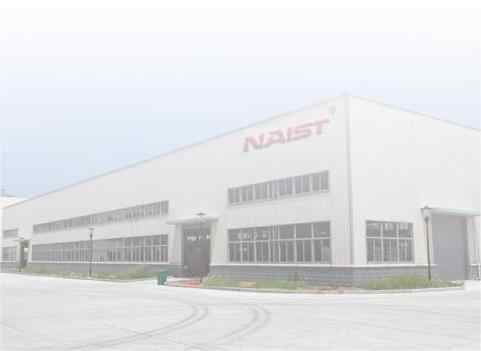 Engine and accessories 