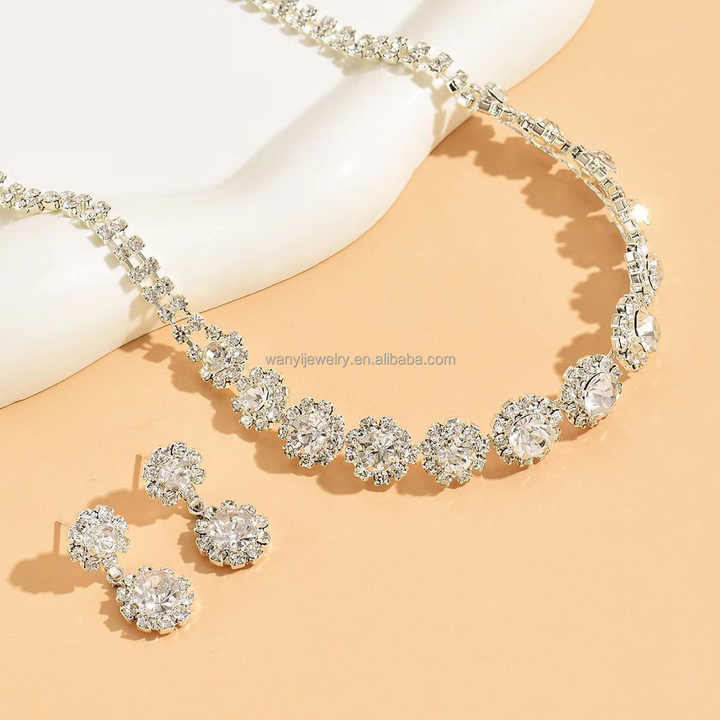 Women's accessories