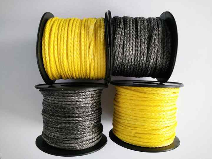 High-quality 16-strand polypropylene braided rope. 