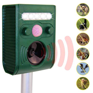 Insect repellent device - animal accessories 