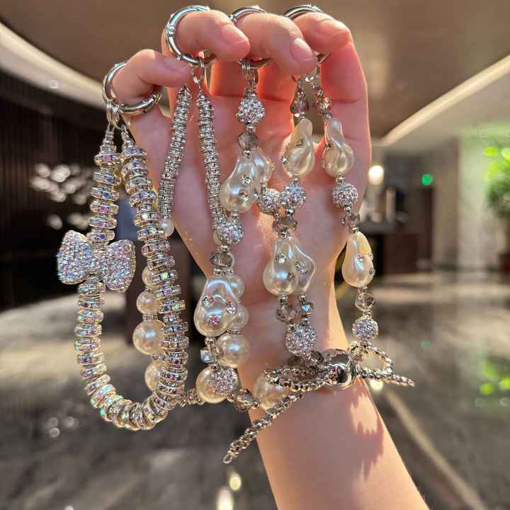 Luxury Rhinestone Keychain 