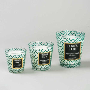 Factory New Glass -شمعة معطرة