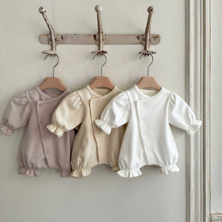 معطف ملفوف بأكمام Wrap coat with sleeves
