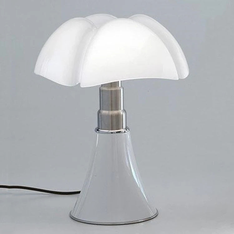 مصباح طاولة زجاجي-glass table lamp