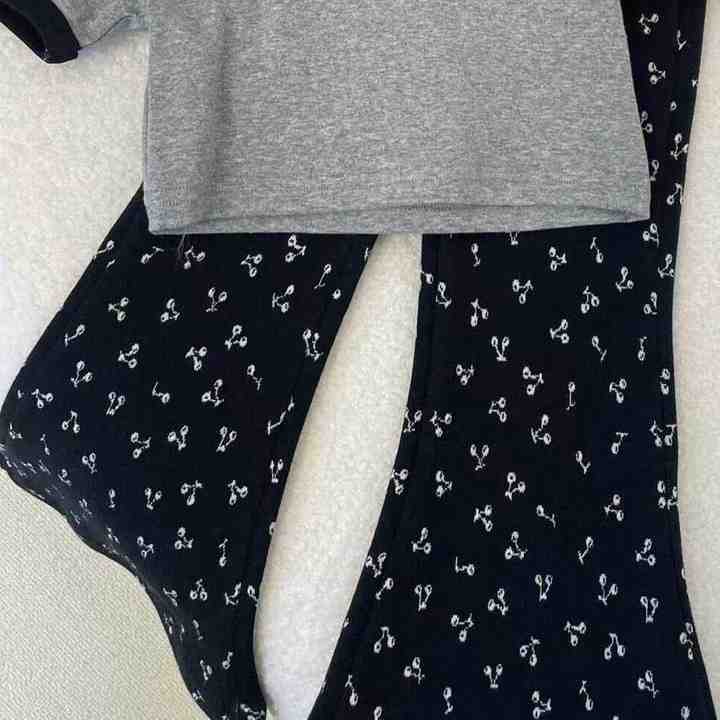 oddlers Summer 2024 Casual Playwear-  طقم بناتي عصري من قطعتين بنقاط بولكا
