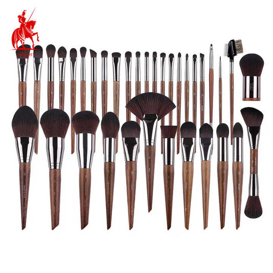Makeup Brush 