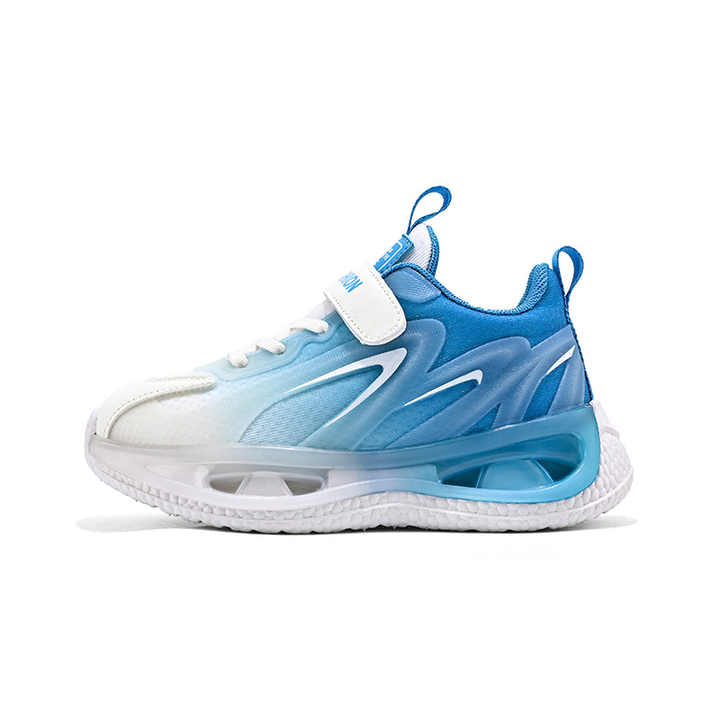 Children's shoes 