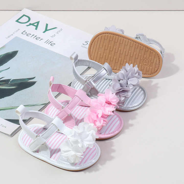 High quality children's sandals 