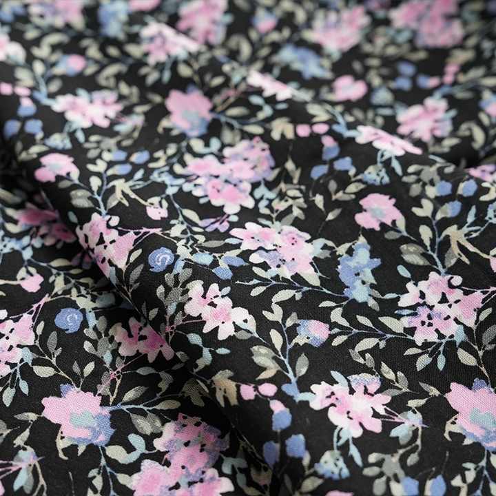 Skin-Friendly Pajamas and Shirt Clothing Fabric قماش حرير قطني مطبوع عليه زهور باللونين