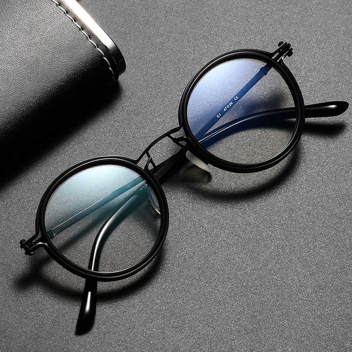 round frame glasses