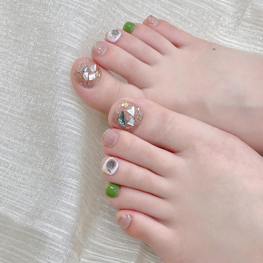 أظافر قدم اكريلك قصير