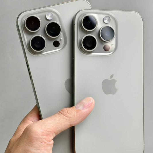 ايفون هاتف محمول