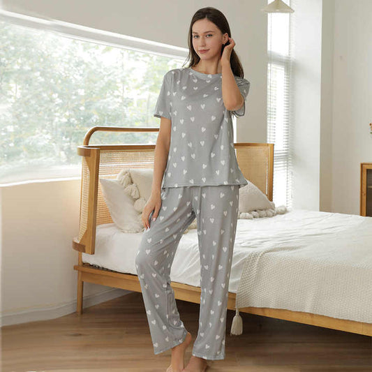 Women's sleepwear 