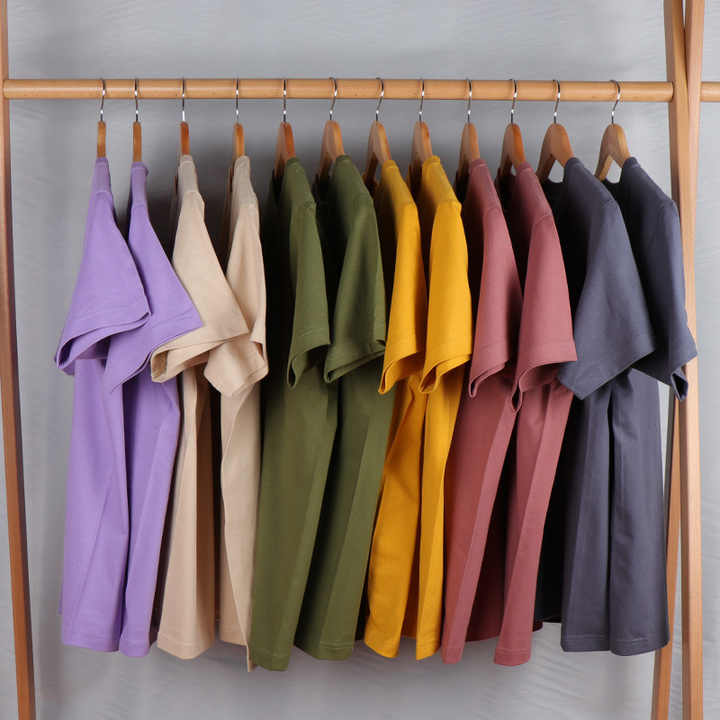 High-quality custom men's t-shirt 