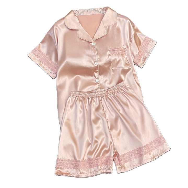 Women's sleepwear 