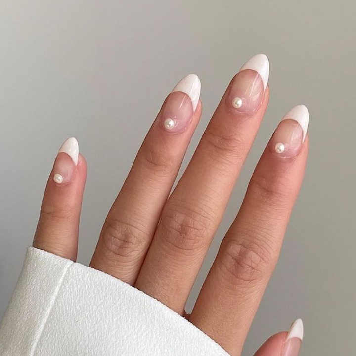 مجموعة أظافر صناعية  -  Nails Sets
